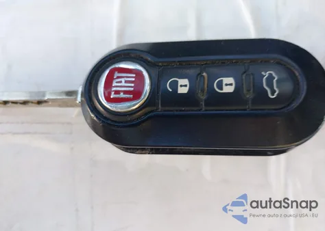 2014 Fiat 500E Battery Electric z USA, uszkodzony, nr VIN 3C3CFFGEXET244835